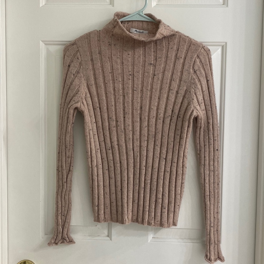 Madewell mock neck muted pink with charcoal speckles.